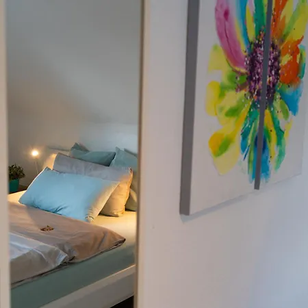 Zentrale Ruhige 3-zimmer-wohnung Apartamento *